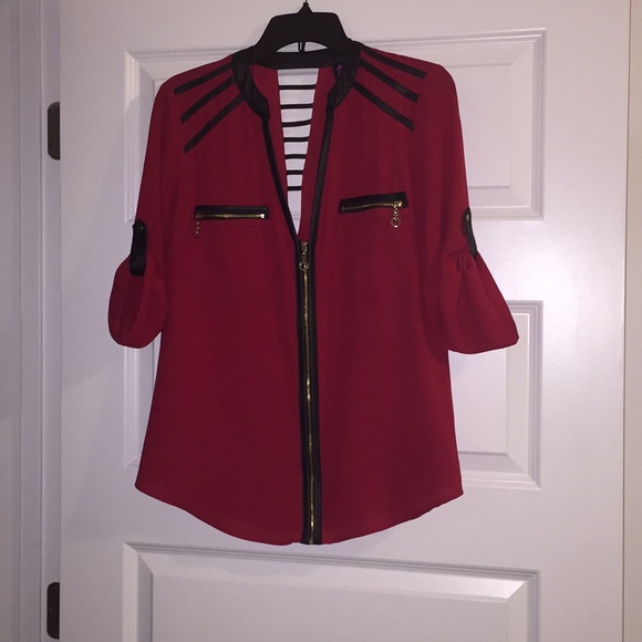 bebe Tops - 2b Bebe top